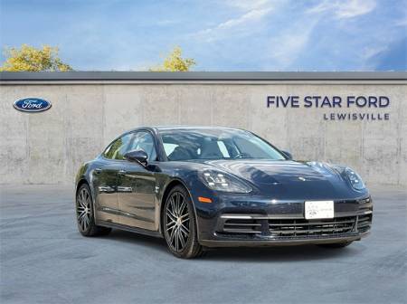 2018 Porsche Panamera 4