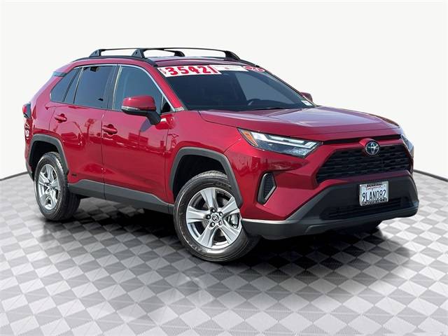 2024 Toyota RAV4 Hybrid XLE