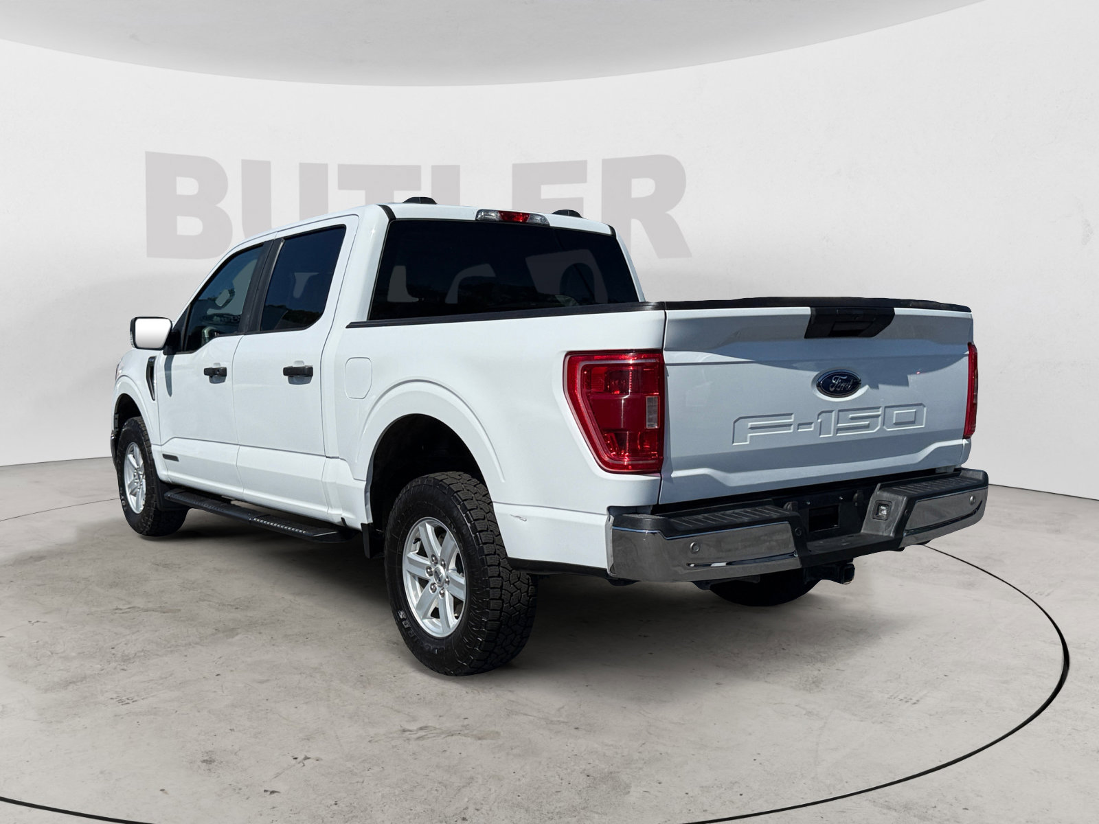 2022 Ford F-150 XL photo 3