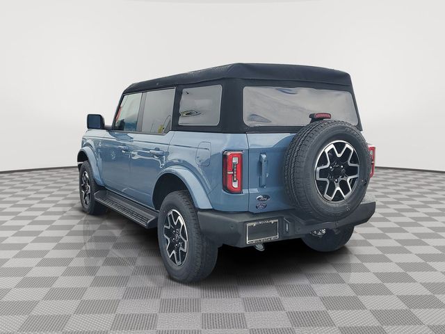 2025 Ford Bronco Outer Banks photo 3