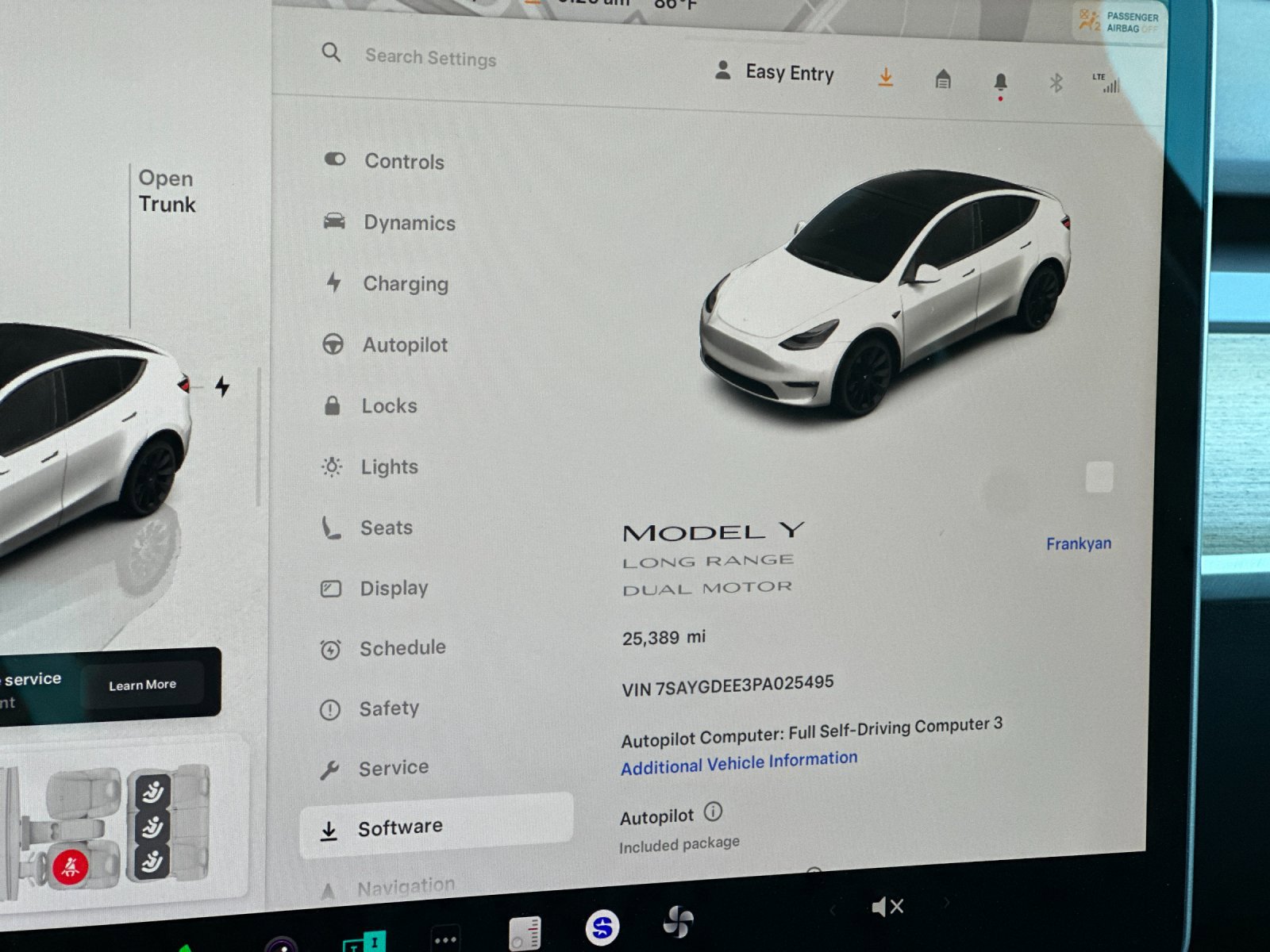 2023 Tesla Model Y photo 18