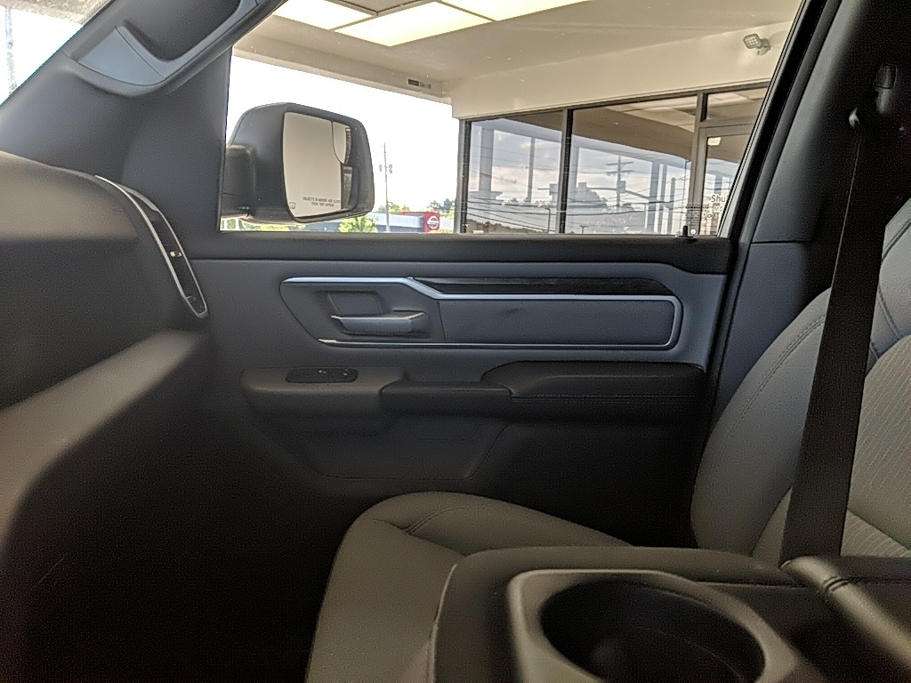 2021 Ram 1500 Big Horn Lone Star photo 17