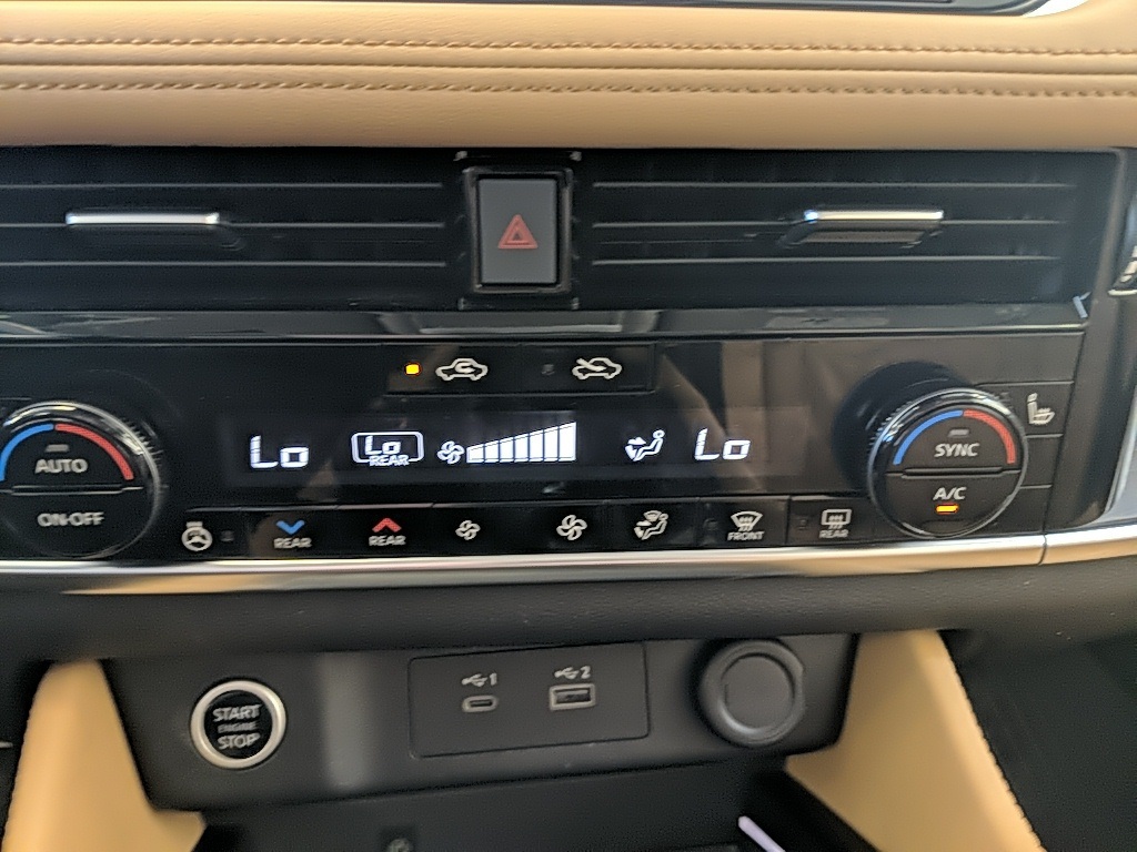 2023 Nissan Rogue Platinum photo 15