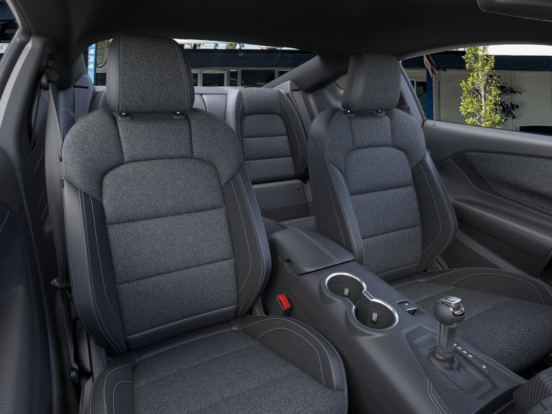 2025 Ford Mustang GT photo 8