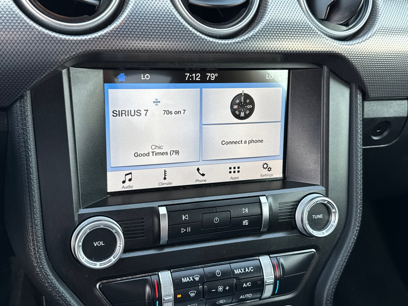 2019 Ford Mustang photo 23