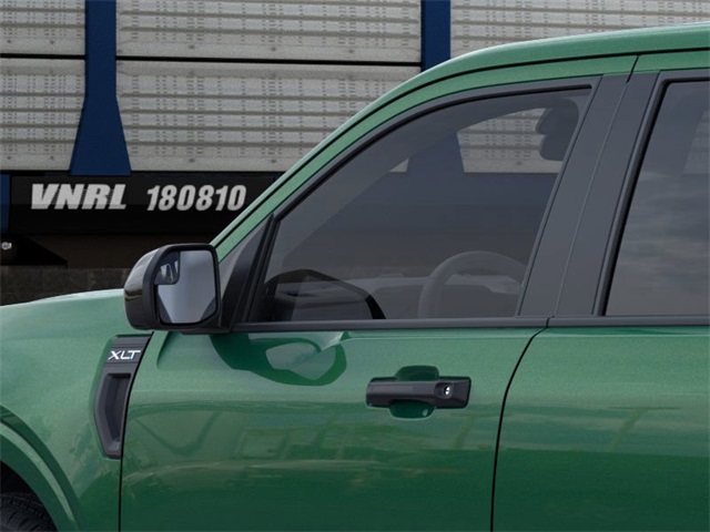2025 Ford Maverick XLT photo 13