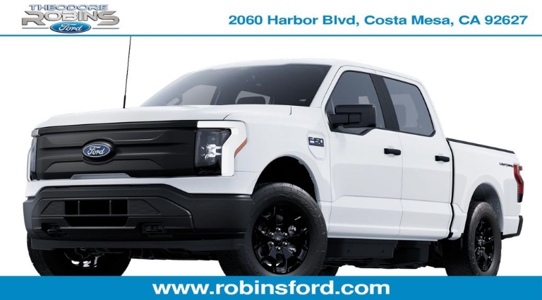 2025 Ford F-150 Lightning PRO