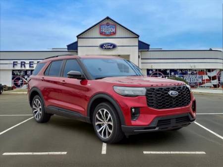 2025 Ford Explorer ST-Line
