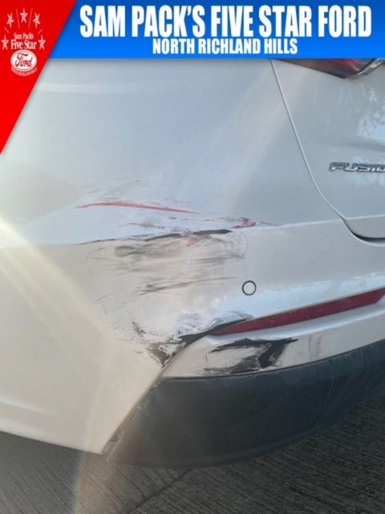 2020 Ford Fusion SE