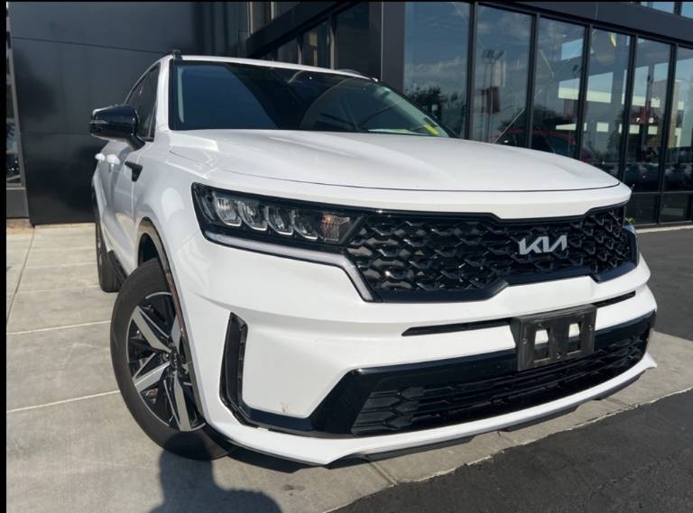 2023 Kia Sorento S