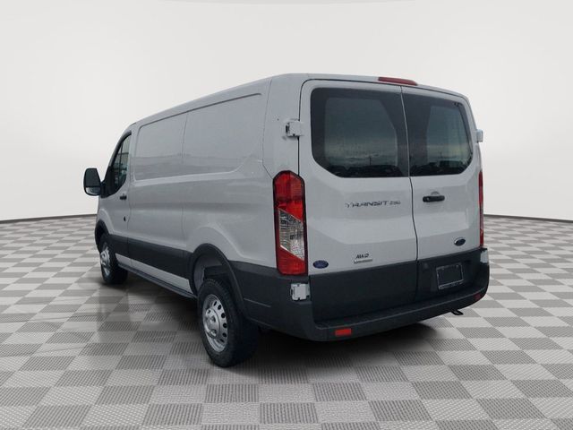 2025 Ford Transit Cargo Van photo 4