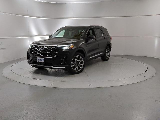 2025 Ford Explorer Platinum photo 4
