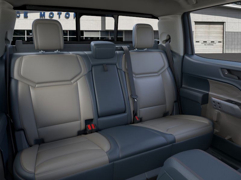 2025 Ford Maverick Lariat photo 2