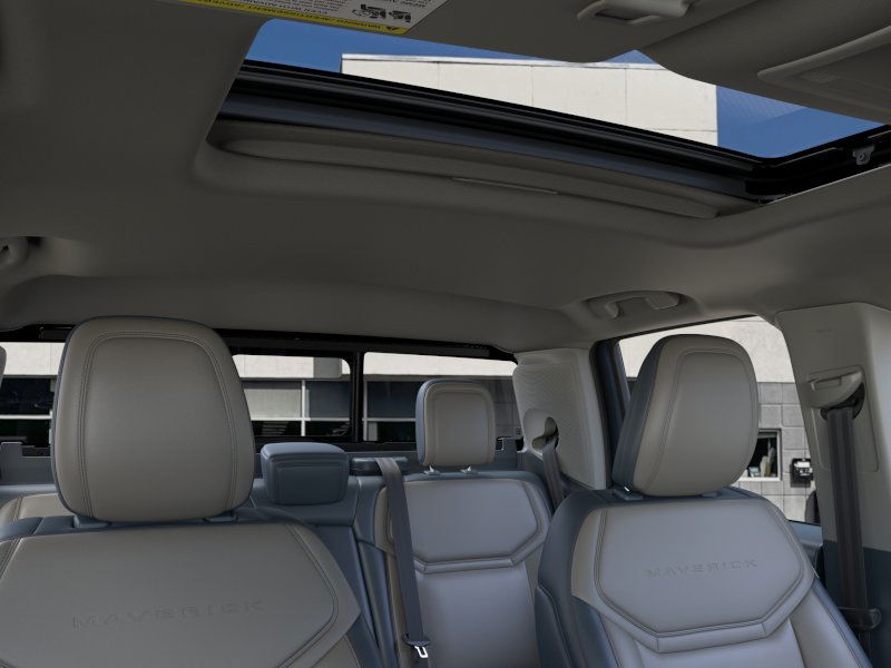 2025 Ford Maverick Lariat photo 3