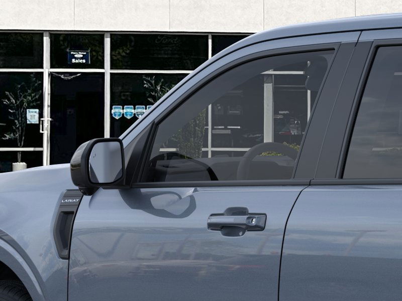 2025 Ford Maverick Lariat photo 12