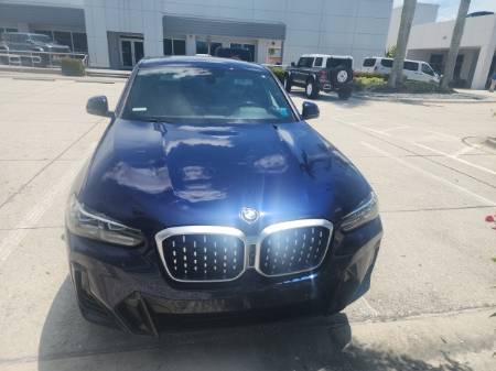 2022 BMW X4 xDrive30i