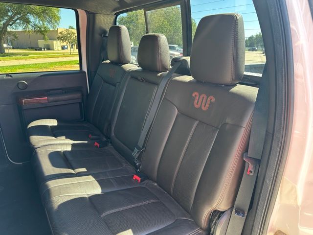 2016 Ford F-350 Lariat photo 20