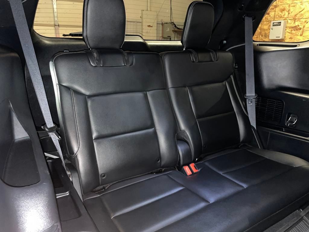 2022 Ford Explorer ST photo 22