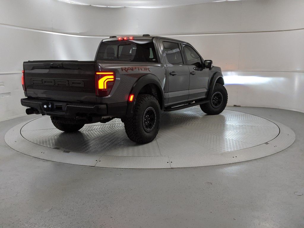 2025 Ford F-150 Raptor photo 2
