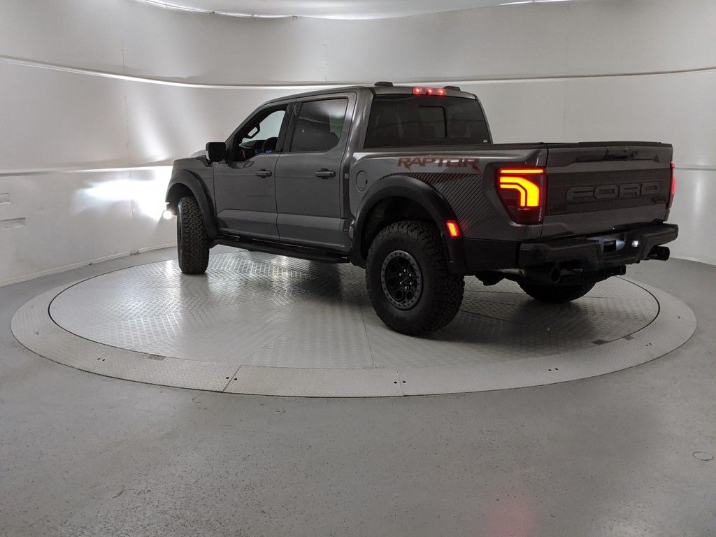 2025 Ford F-150 Raptor photo 3