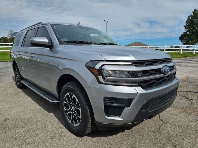 Used 2022 Ford Expedition XLT with VIN 1FMJK1JTXNEA66266 for sale in Kansas City