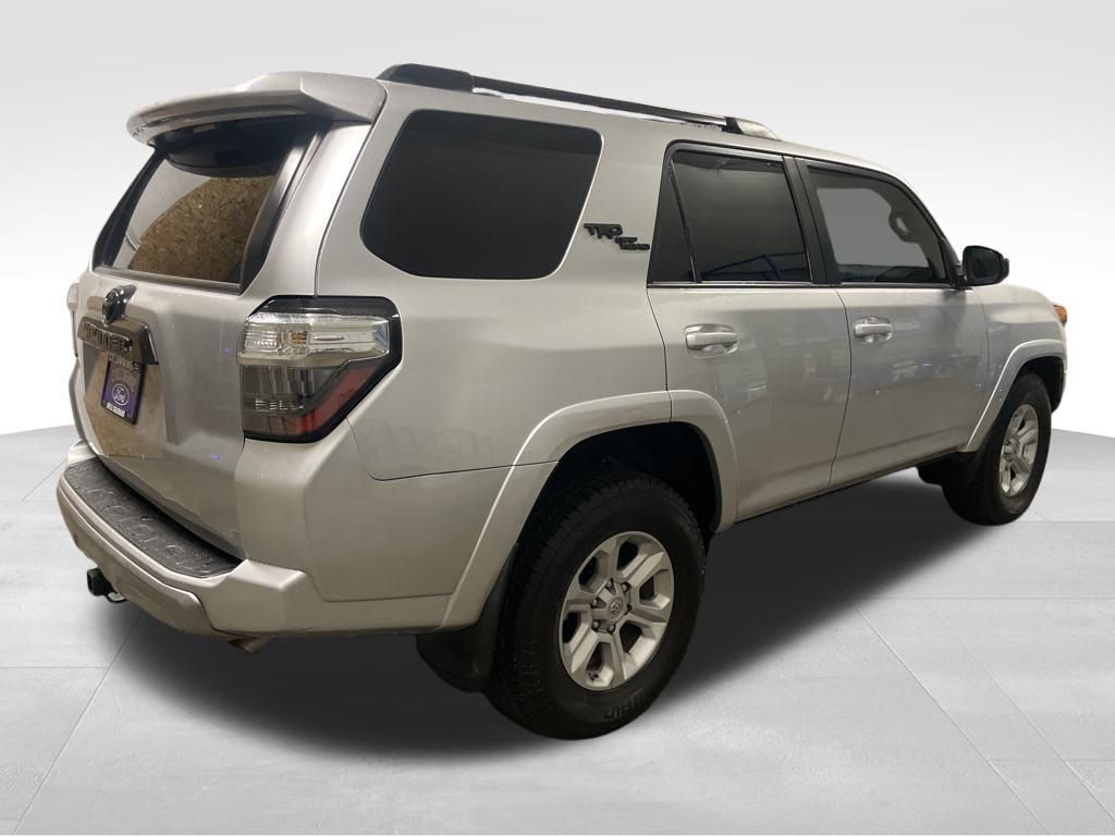 2021 Toyota 4Runner TRD Off-Road photo 4