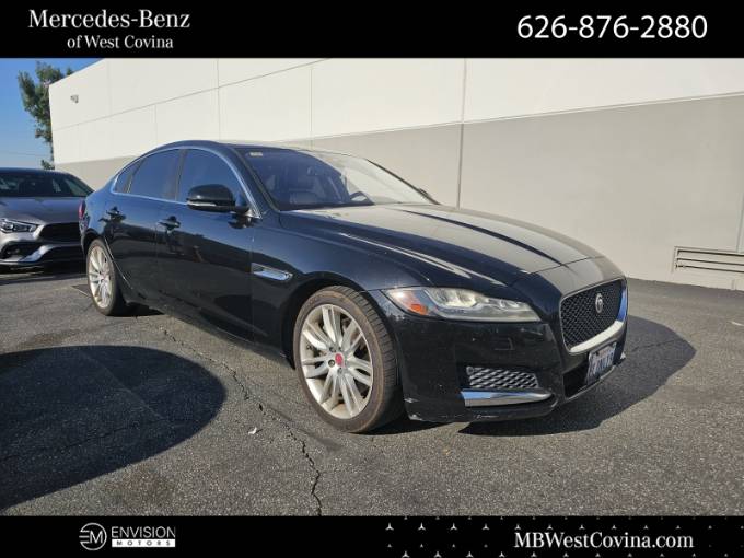 2016 Jaguar XF 35T Prestige