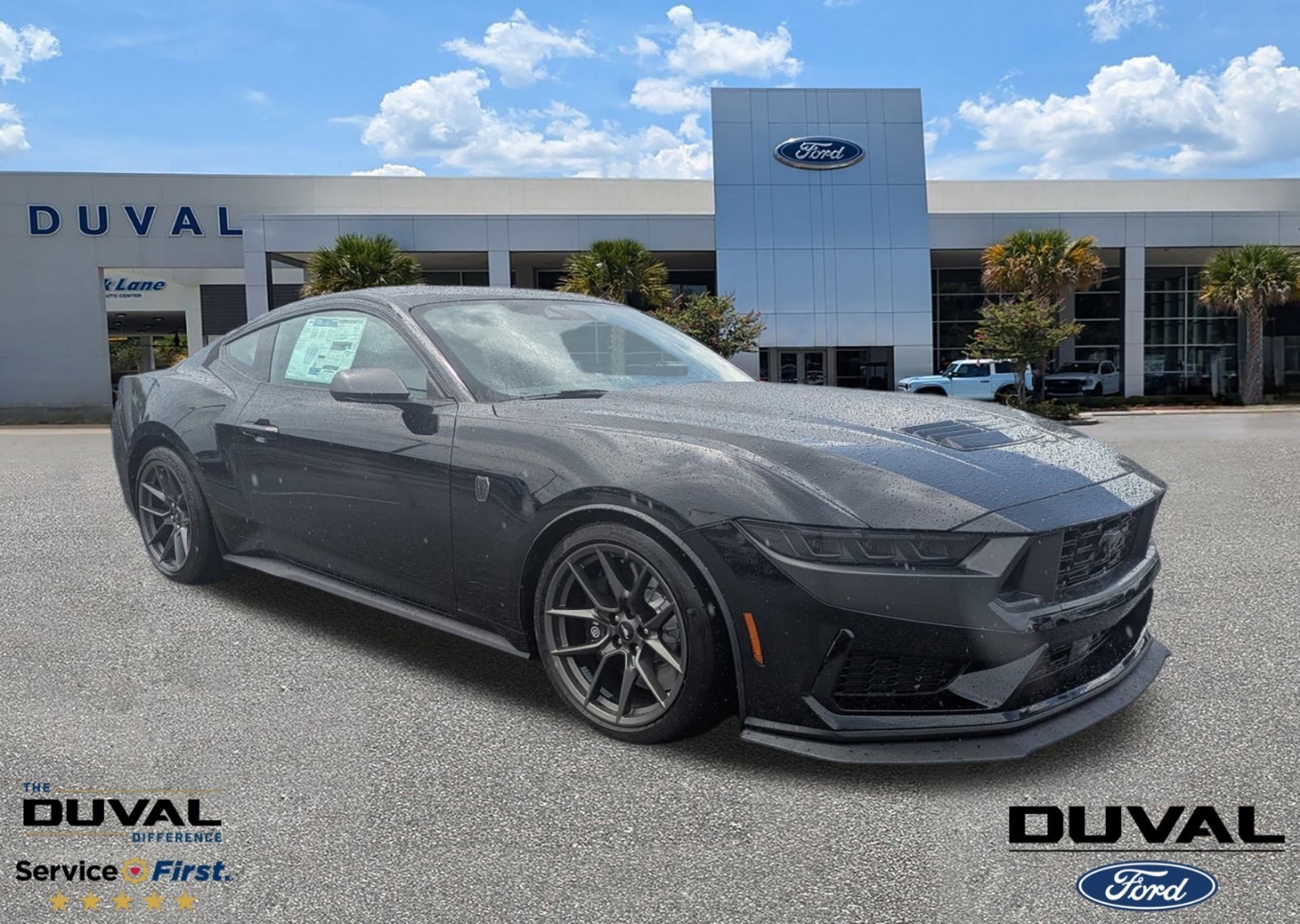 2025 Ford Mustang Dark Horse's photo