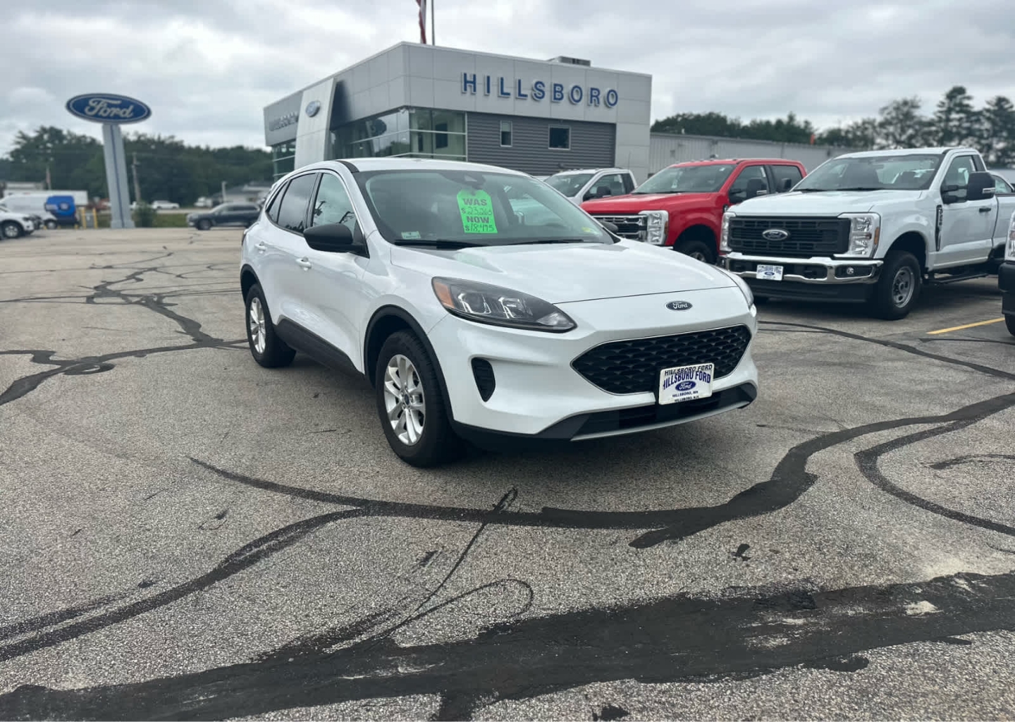 Used 2022 Ford Escape SE with VIN 1FMCU9G62NUB06543 for sale in Hillsborough, NH