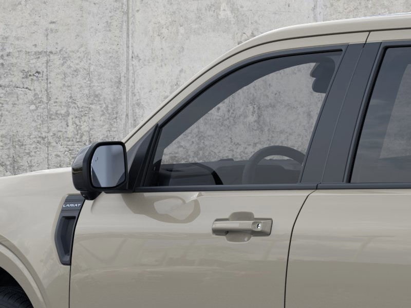 2025 Ford Maverick Lariat photo 15