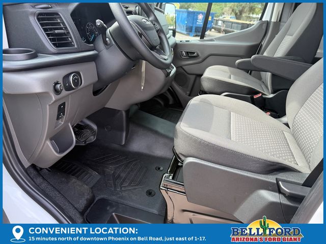 2025 Ford Transit photo 13
