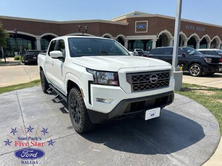 2024 Nissan Frontier SV