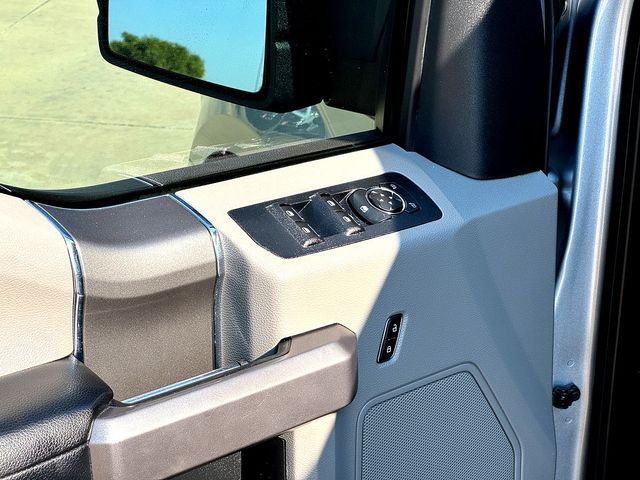 2020 Ford F-150 XLT photo 8