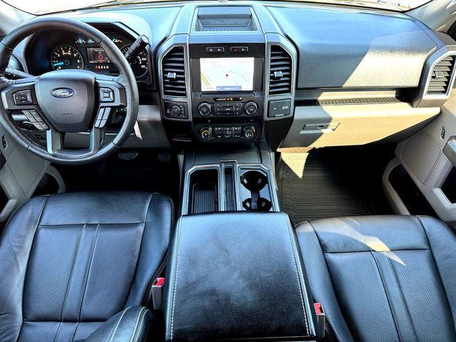 2020 Ford F-150 XLT photo 20