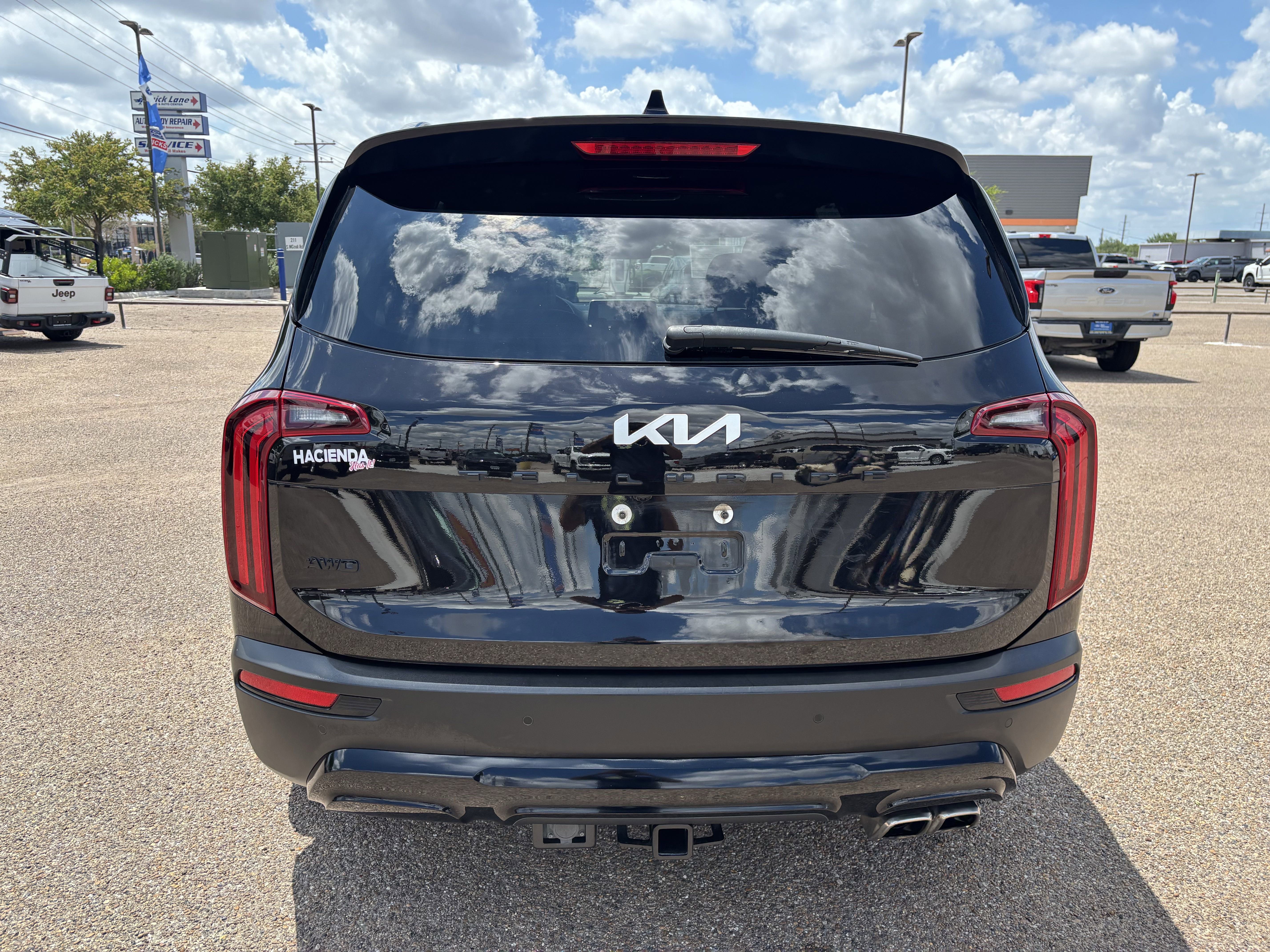 2022 Kia Telluride SX photo 3