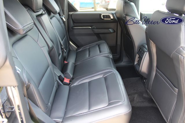 2025 Ford Bronco Outer Banks photo 9