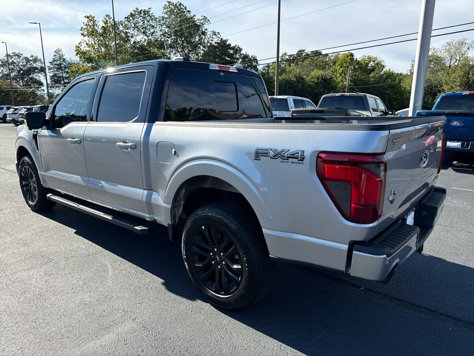 2025 Ford F-150 XLT photo 3