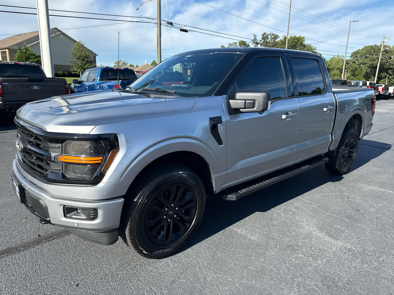 2025 Ford F-150 XLT photo 4