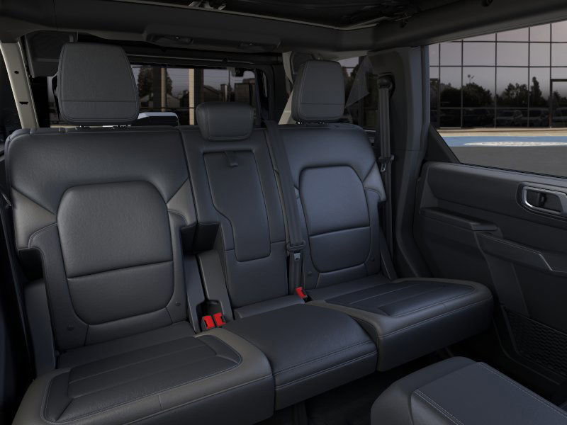 2025 Ford Bronco Outer Banks photo 11