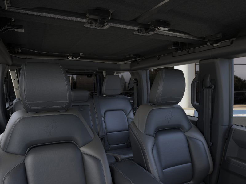 2025 Ford Bronco Outer Banks photo 12