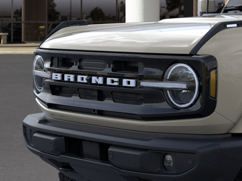 2025 Ford Bronco Outer Banks photo 19