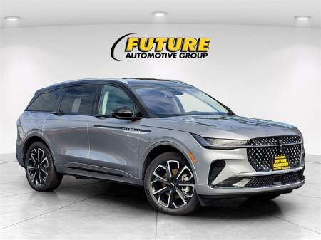 2025 Lincoln Nautilus Reserve
