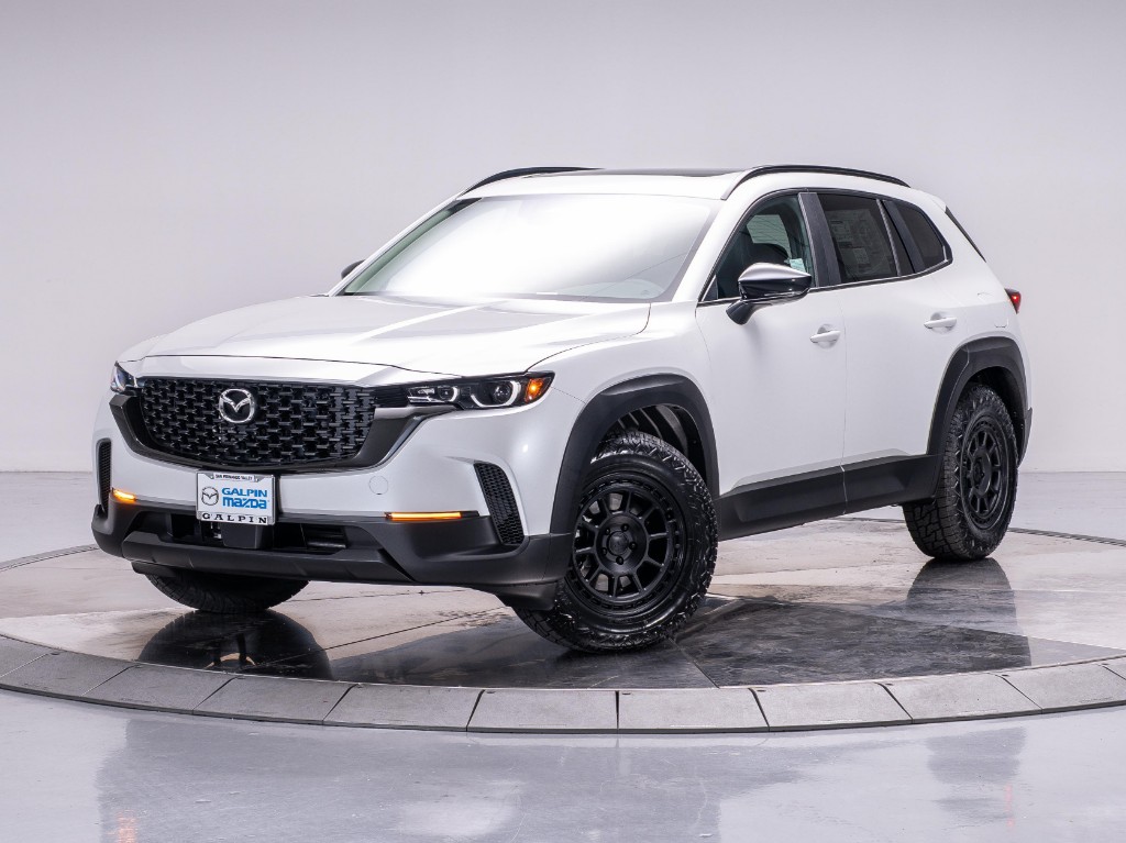 2025 Mazda CX-50 Premium
