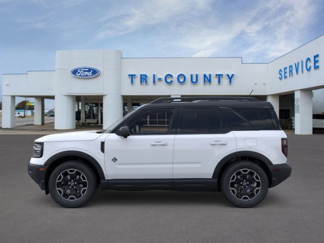 2025 Ford Bronco Sport Outer Banks photo 2