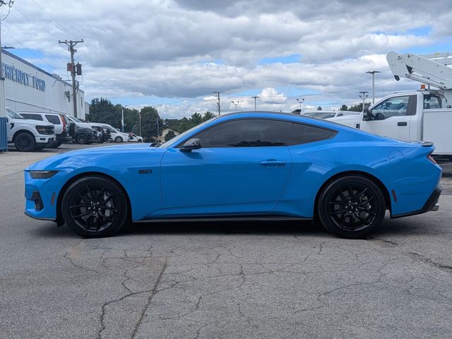 2024 Ford Mustang GT photo 8