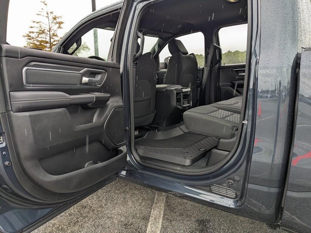 2026 Ram 1500 Big Horn photo 28