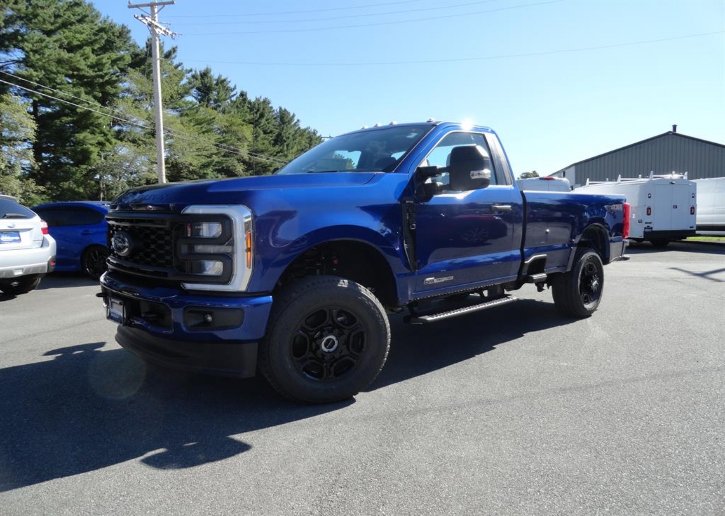 2026 Ford F-350 Super Duty XL's photo