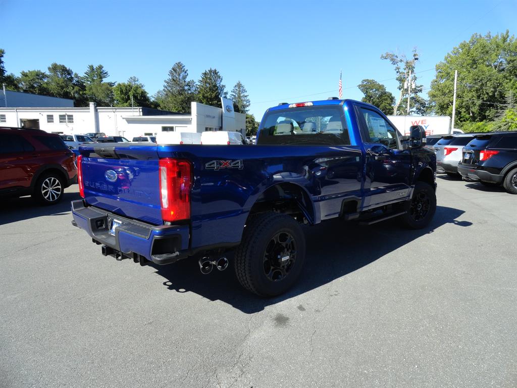 2026 Ford F-350 photo 5