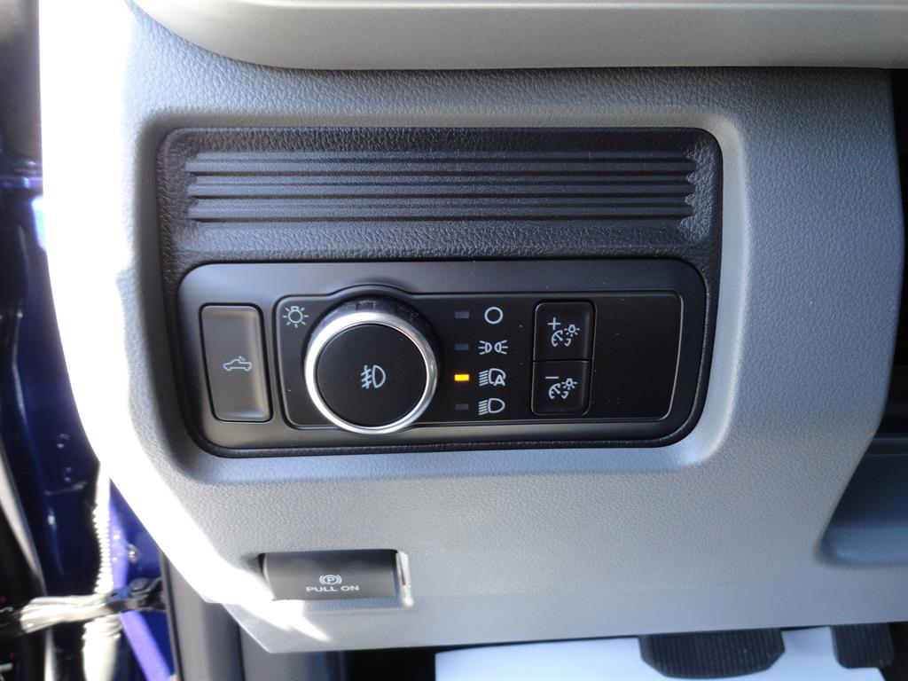 2026 Ford F-350 photo 11