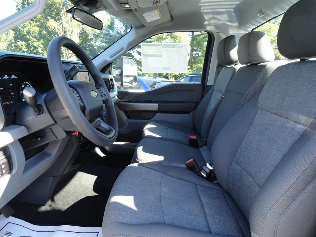 2026 Ford F-350 photo 12